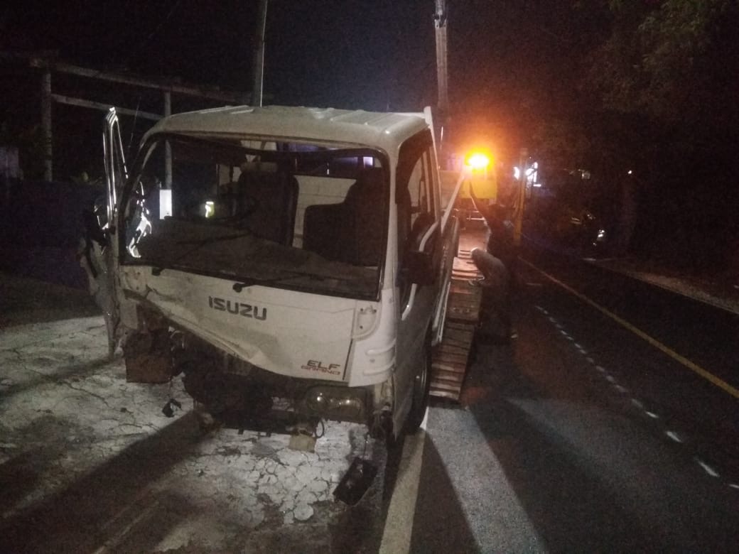 Kecekalaan Karambol di Jalan Raya Blitar Malang Mengakibatkan 1 Korban Meninggal Dunia dan 2 Korban Luka-Luka