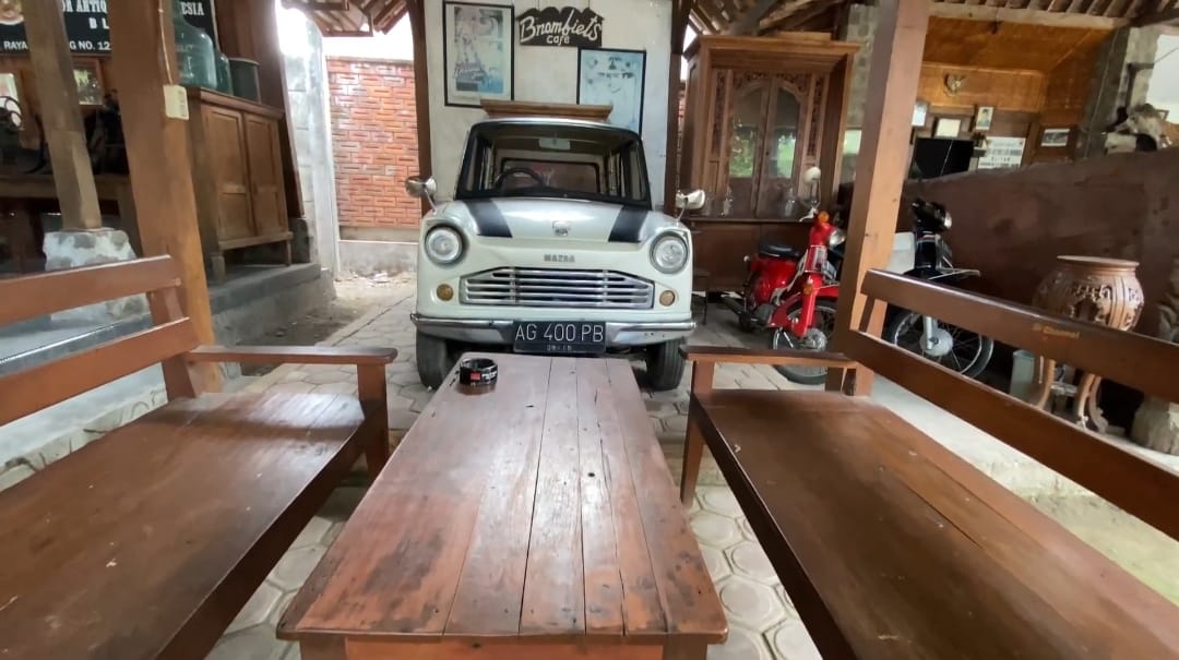 Rekomendasi Café Vintage di Blitar, Asik Buat Kongkow-Kongkow Cafe di Blitar Barat ini Bernuansa Klasik dan Vintage yang Insagrameble