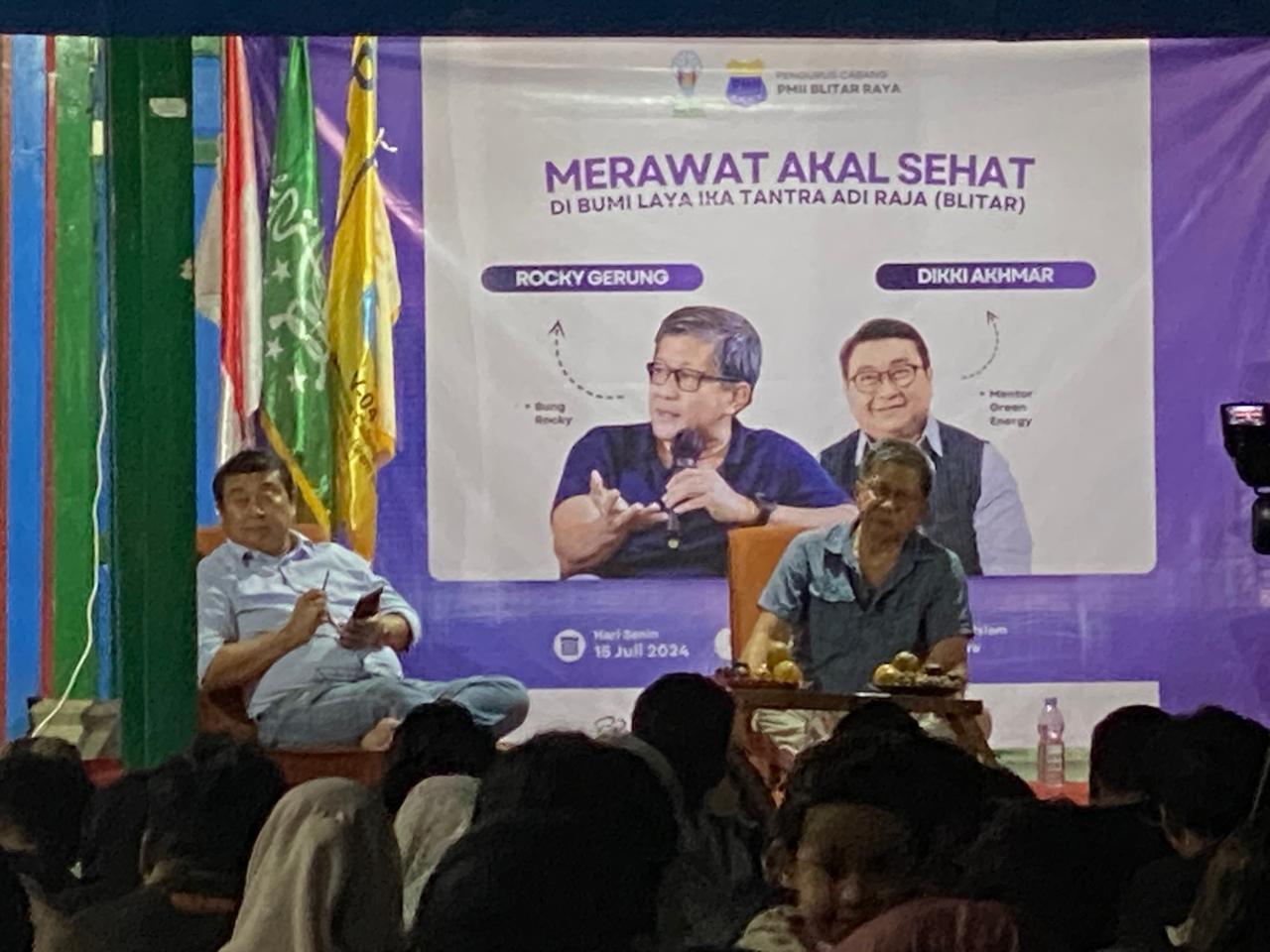 Rocky Gerung : Cara Politik Mahasiswa Demo Soal Lingkungan Rocky Gerung Minta Mahasiswa Demo Soal Lingkungan