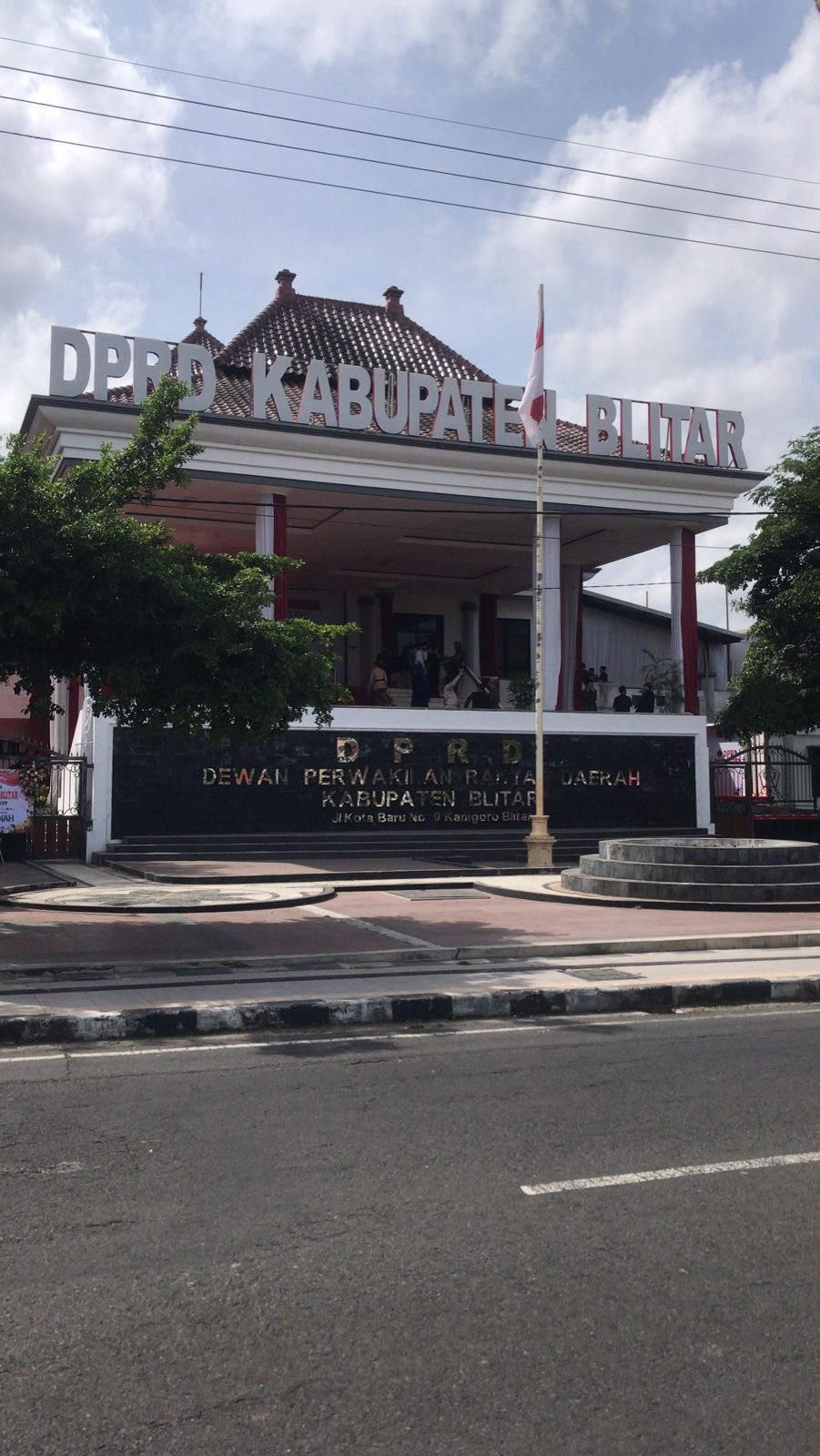 BK DPRD Putuskan Anggota DPRD Kabupaten Blitar FPDIP Bersalah Terlantarkan Anak Gedung DPRD Kabupaten Blitar