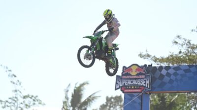 1819fcc6 ce3c 42fe b98c f59044bde269