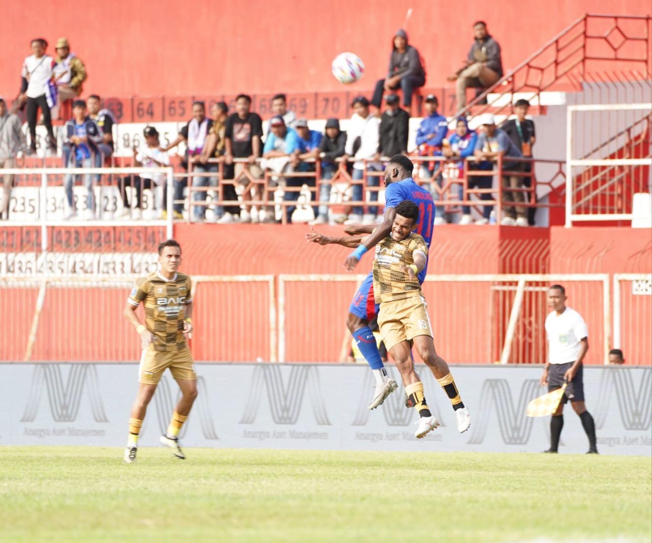 Arema FC Dewa United