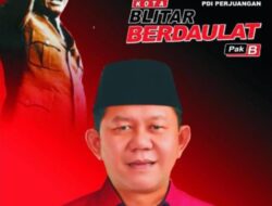 Bambang Rianto - Bayu Setyo Kuncoro Tinggal Daftar ke KPU Kota Blitar Bambang Rianto – Bayu Setyo Kuncoro Tinggal Daftar ke KPU Kota Blitar