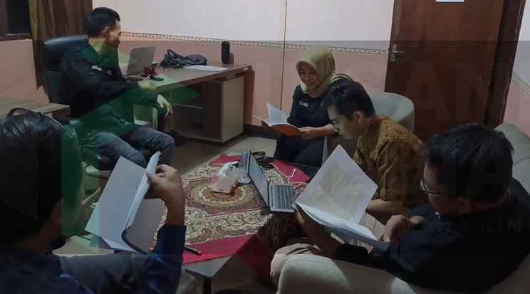 Bawaslu Kabupaten Blitar tidak Temukan Pelanggaran Tim Rizky yang Sebar Uang IMG 2066