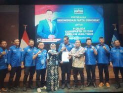 Partai Demokrat Usung Mak Rini di Pilkada Kabupaten Blitar 2024 Partai Demokrat Usung Mak Rini di Pilkada Kabupaten Blitar 2024
