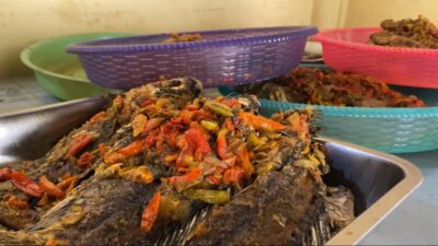Martumi, Kuliner Blendi Tewel Pedas Manis, Sentuhan Masakan Tradisonal Nila Pedas Martumi