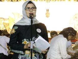 Wayang Kulit, Bukan hanya Gelaran Seni, juga Pertumbuhan Ekonomi Wayang Kulit, Bukan hanya Gelaran Seni, juga Pertumbuhan Ekonomi