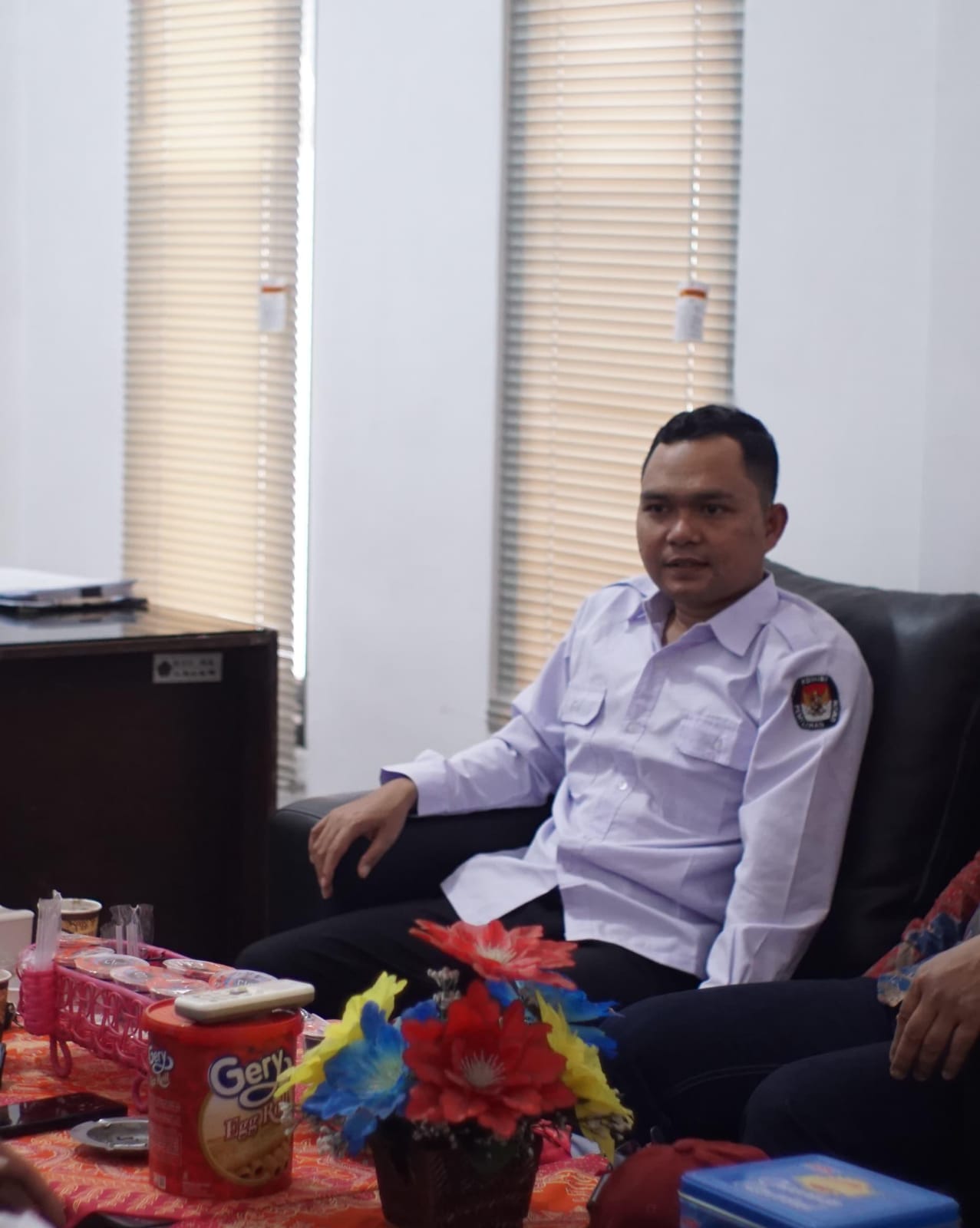 KPU Hambur-hamburkan Iklan Lewat Pihak Ketiga, Partisipasi Masyarakat Pilkada tidak Capai Target Sugino Ketua KPU Kabupaten Blitar