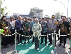Hari Jadi Blitar, Pemkab Blitar Gelar Pameran Pelayanan Publik di Alun-alun Kanigoro Hari Jadi Blitar, Pemkab Blitar Gelar Pameran Pelayanan Publik di Alun-alun Kanigoro