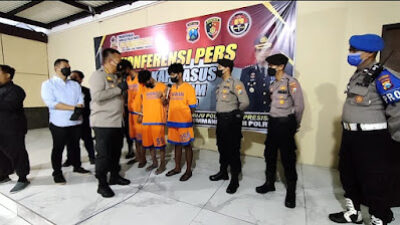 5 Oknum Anggota Silat, Berlagak Seperti Gengster, Rusak Motor, Pukuli Warga Resahkan Warga Sidoarjo