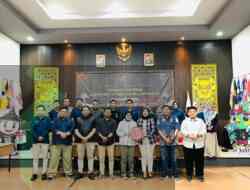 Dua Bapaslon Walikota Blitar sudah Perbaiki Berkas di KPU Dua Bapaslon Walikota Blitar sudah Perbaiki Berkas di KPU