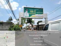 Tim Rizky Temukan Banyak Baliho Petahana Bertebaran di Blitar Tim Rizky Temukan Banyak Baliho Petahana Bertebaran di Blitar