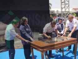 KAI Resmikan Monumen Lokomotif C 1140 Sebagai Hadiah Istimewa dalam HUT ke 79 PT KAI KAI Resmikan Monumen Lokomotif C 1140 Sebagai Hadiah Istimewa dalam HUT ke 79 PT KAI