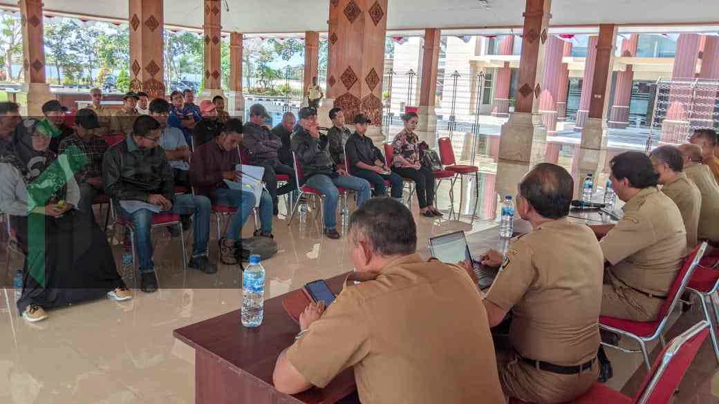 Minim PAD, KRPK dan Ratu Adil Desak Pemkab Blitar Perbaiki Tata Kelola Tambang Minim PAD, KRPK dan Ratu Adil Desak Pemkab Blitar Perbaiki Tata Kelola Tambang