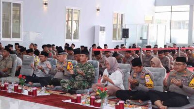 Polres Blitar dan Forkopimda Gelar Doa Bersama Demi Kesuksesan Pilkada Kabupaten Blitar 2024 Polres Blitar dan Forkopimda Gelar Doa Bersama Demi Kesuksesan Pilkada Kabupaten Blitar 2024