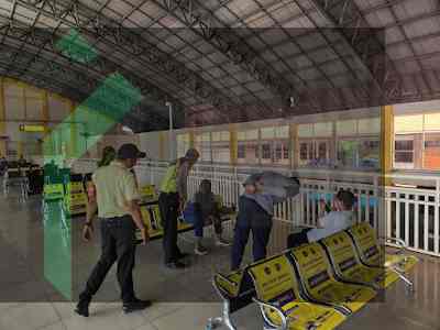 Polresta Sidoarjo Periksa Bus Tujuan Bali, Tingkatkan Keamanan KTT Indonesia Africa Forum (IAF) ke-2