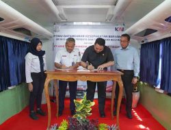 KAI Daop 7 Perkuat Pengamanan Aset Kerja Sama dengan Kejaksaan Negeri Tulungagung dan Kejaksaan Negeri Kabupaten Kediri KAI Daop 7 Perkuat Pengamanan Aset Kerja Sama dengan Kejaksaan Negeri Tulungagung dan Kejaksaan Negeri Kabupaten Kediri