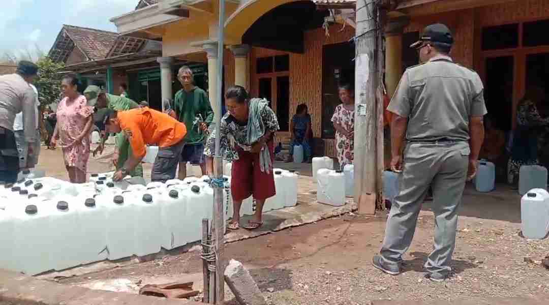 6 Kecamatan di Blitar Selatan Alami Kekeringan Kekeringan di wilayah Kabupaten Blitar Mencapai 18 Desa di 6 Kecamatan