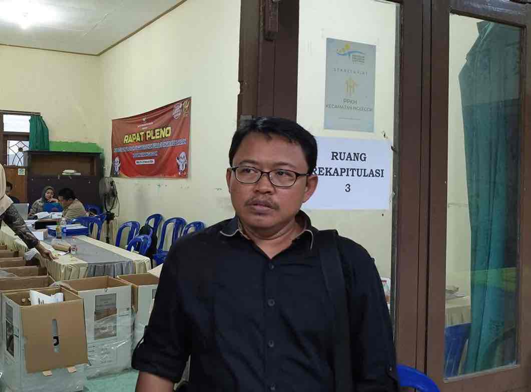 Bawaslu Kabupaten Blitar Sampaikan Imbauan untuk DPRD Terkait Tahapan Kampanye, Wajib Cuti Komisioner Bawaslu Kabupaten Blitar Masrukin