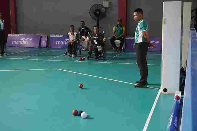Sumardi Atlet Paralimpik Kabupaten Blitar Harumkan Jawa Timur dengan Medali Perunggu di Paparnas 2024 Cabor Boccia Sumardi Atlet Paralimpik Jawa Timur saat Bertanding di Paparnas 2024 Cabor Boccia