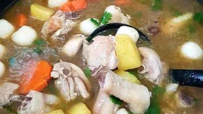 8 Makanan dan Minuman yang Cocok untuk Tingkatkan Kekebalan Tubuh di Musim Hujan 8 Makanan dan Minuman yang Cocok untuk Tingkatkan Kekebalan Tubuh di Musim Hujan