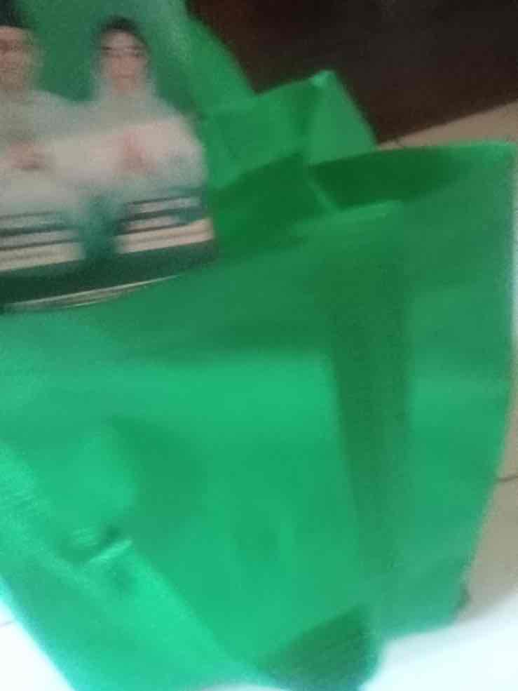 Mendapatkan Sembako dan Brosur gambar Paslon 02, Warga Kota Blitar Lapor Bawaslu Barang Bukti Paket Sembako Diduga dari Paslon 02 Dilaporkan Warga ke Bawaslu