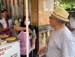 Paslon Rizky Blusukan Pasar Wlingi, Serap Aspirasi Pedagang Paslon Rizky Blusukan Pasar Wlingi, Serap Aspirasi Pedagang