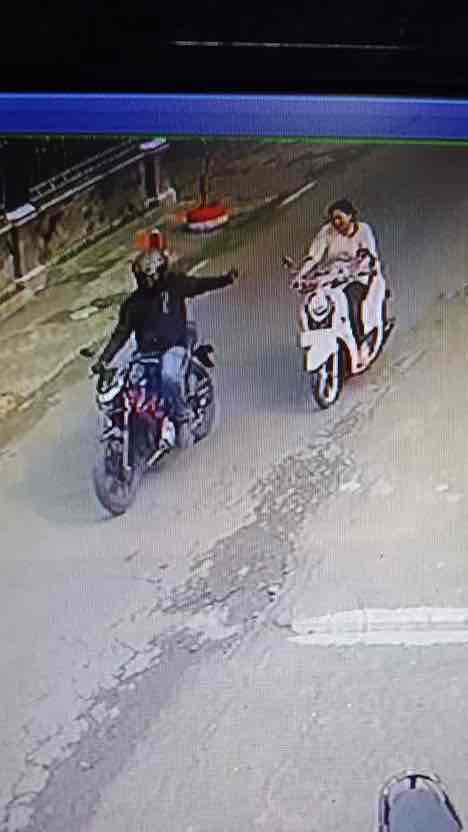 Waspada Jabret Beraksi di Kecamatan Sutojayan, Kabupaten Blitar Menggunakan Sepeda Motor Suzuki Satria FU