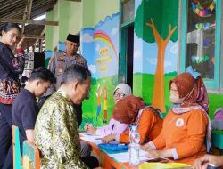 Jumat Berkah Polres Blitar Beri Layanan Kesehatan Gratis Jumat Berkah Polres Blitar Beri Layanan Kesehatan Gratis