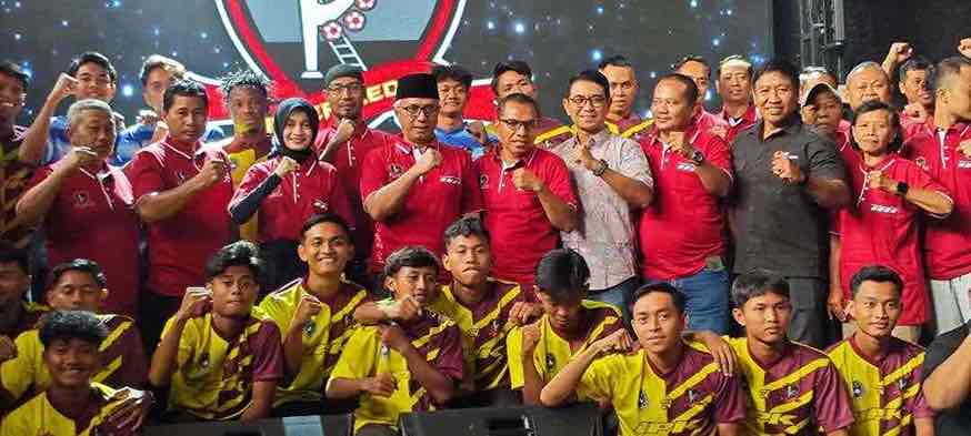 Berkiprah di Liga 4, Inter Kediri Perkenalkan Rekrutan Baru Eks Timnas Liberia Sackie Teah Doe Inter Kediri Memperkenalkan Pemain untuk Mengarungi Liga 4 2024:2025