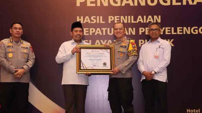 Kapolres Blitar AKBP Wiwit Adisatria mendapat penghargaan kategori A dari Ombudsman Republik Indonesia