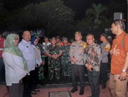 Kapolres Blitar Bersama Forkopimda Patroli Malam Natal Pastikan Keamanan dan Ketertiban Kapolres Blitar Bersama Forkopimda Patroli Malam Natal Pastikan Keamanan dan Ketertiban