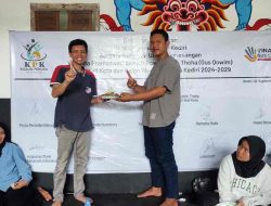 Vinanda-Gus Qowim Menang Pilwali Kota Kediri Koordinator KPK Gelar Tasyakuran Vinanda-Gus Qowim Menang Pilwali Kota Kediri Koordinator KPK Gelar Tasyakuran
