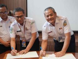 PT KAI Daop 7 dan BMKG Jawa Timur Perkuat Kolaborasi Demi Keselamatan Perjalanan Kereta Api PT KAI Daop 7 dan BMKG Jawa Timur Perkuat Kolaborasi Demi Keselamatan Perjalanan Kereta Api