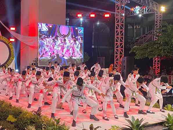 Kota Blitar Resmikan 4 Kampung Pancasila, Apa Tujuannya? Paskibraka Kota Blitar Tampil di Kampung Pancasila Fest I 2024 Kota Blitar