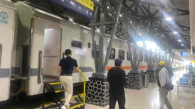 Penumpang Kereta Api Meningkat Menjelang Libur Natal 2024 dan Tahun Baru 2025 di Daop 7 Madiun