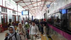 PT KAI DAOP 7 Madiun Tambah Kapasitas Tempat Duduk Pada Kereta Api Brantas Tambahan Penumpang Kereta Api di Daop 7 saat Libur Menjelang Hari Raya Idul Fitri Meningkat