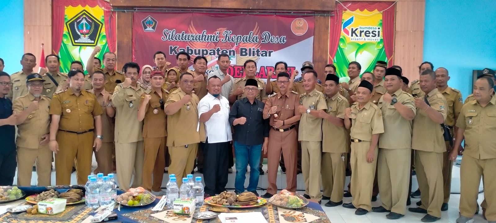 Paguyuban Kepala Desa se Kabupaten Blitar, Siap Bersinergi dan Kolaborasi dengan Rijanto-Beky untuk Masa Depan Perangkat Desa se Kabupaten Blitar Deklarasi Siap Mensukseskan Program Bupati dan Wakil Bupati Blitar Terpilih Rijanto Beky
