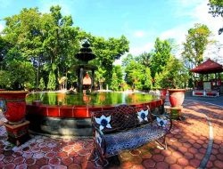 Rekomendasi Tempat Wisata dan Liburan Keluarga Dekat Kota Blitar Rekomendasi Tempat Wisata dan Liburan Keluarga Dekat Kota Blitar