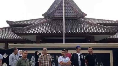Tim Transisi Rijanto-Beky Skrining Pejabat Pemkab Blitar, untuk Maksimalkan Kinerja Rizky Tim Transisi Rijanto-Beky Skrining Pejabat Pemkab Blitar, untuk Maksimalkan Kinerja Rizky