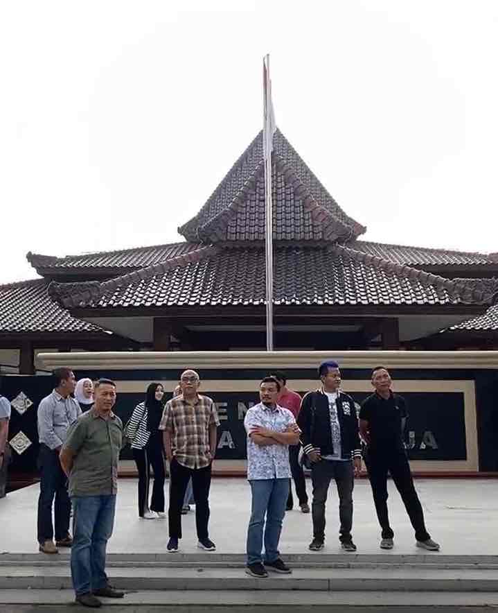 Tim Transisi Rijanto-Beky Skrining Pejabat Pemkab Blitar, untuk Maksimalkan Kinerja Rizky Tim Transisi Rijanto-Beky Mulai Skrining Pejabat di Pemkab Blitar