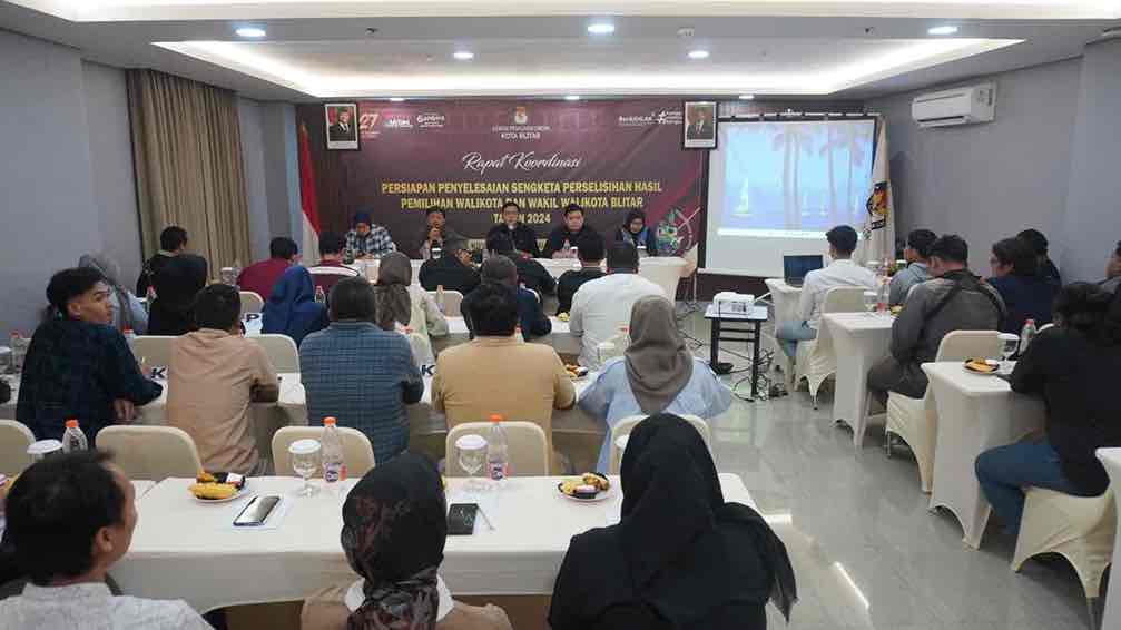 MK Kabulkan Gugatan Pilwali Kota Blitar, Intip Potensinya KPU Kota Blitar Bersiap Menghadapi Gugatan Pilwali di MK