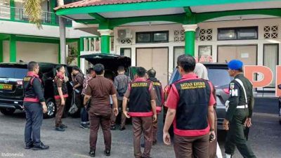 Kejari Kabupaten Blitar Geledah Kantor Kontraktor Penggarap Proyek Dam Kali Bentak Senilai Rp 4,9 Miliar