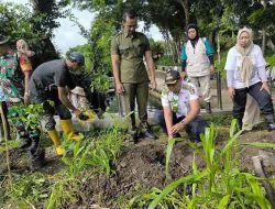 Kelurahan Klampok Kota Blitar dan Lintas Sektor Bersatu Jaga Sumber Air dengan Inovasi "Menabung Air Hujan" Kelurahan Klampok Kota Blitar dan Lintas Sektor Bersatu Jaga Sumber Air dengan Inovasi “Menabung Air Hujan”