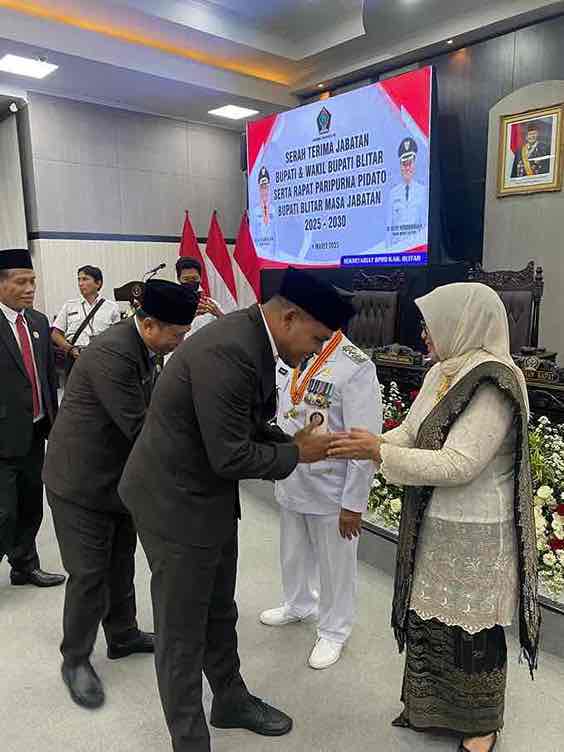 Anggota DPRD Kabupaten Blitar Ismail Namsa Apresiasi Gerak Cepat Bupati dan Wakil Bupati Blitar Wujudkan Ide dan Gagasan untuk Membangun Kabupaten Blitar Anggota DPRD Kabupaten Blitar Ismail Namsa