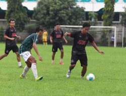 Budiarjo Thalib Evaluasi Kelemahan Inter Kediri Saat Gelar Uji Tanding Budiarjo Thalib Evaluasi Kelemahan Inter Kediri Saat Gelar Uji Tanding