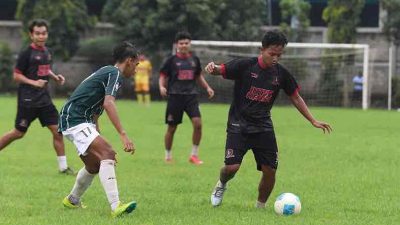 Inter Kediri saat Uji Coba Melawan Porprov Kediri