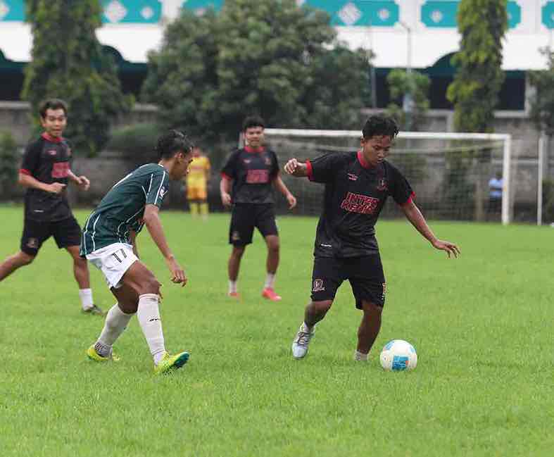 Inter Kediri saat Uji Coba Melawan Porprov Kediri