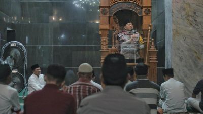 Kapolres Blitar Rajin Taraweh Keliling, Jaga Kamtibmas yang Kondusif Selama Bulan Ramadhan Kapolres Blitar Rajin Taraweh Keliling, Jaga Kamtibmas yang Kondusif Selama Bulan Ramadhan