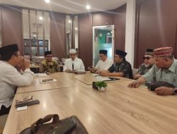 ICMI Jatim Konsolidasi Pemikiran dan Gerakan untuk Perubahan ICMI Jatim Konsolidasi Pemikiran dan Gerakan untuk Perubahan